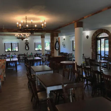 Gosciniec Twoje Mazury Nad Jeziorem Sniardwy Tuz Obok Plazy Oda ve Kahvaltı 4*