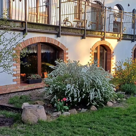 住宿加早餐酒店 Gosciniec Twoje Mazury Nad Jeziorem Sniardwy Tuz Obok Plazy
